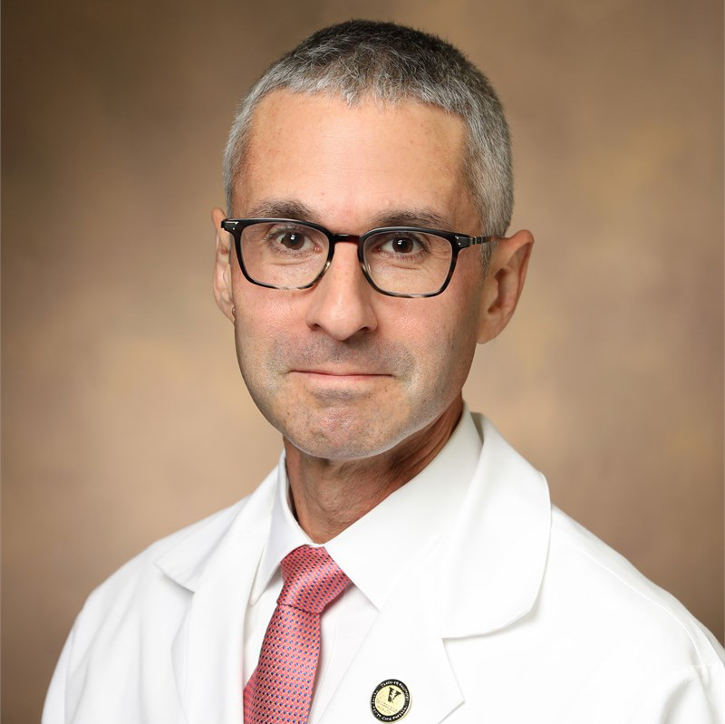 Dr. Daniel Munoz headshot